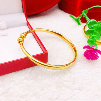 Timeless Gold Bangle