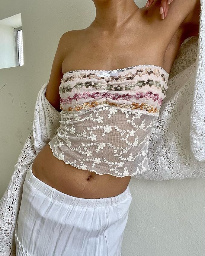 Chic Strapless Floral Lace Top