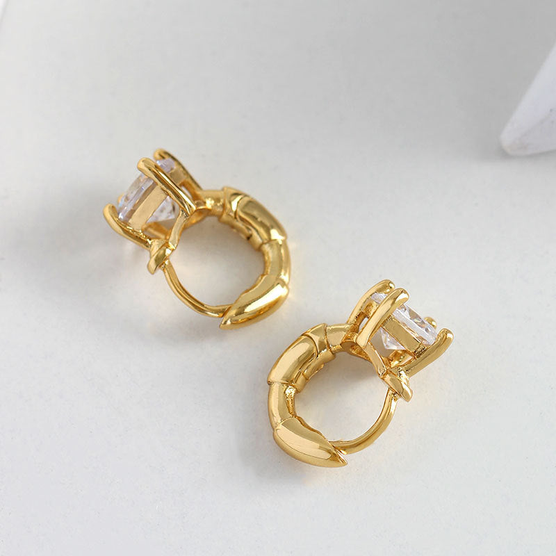 Glamorous Crystal Stud Earrings