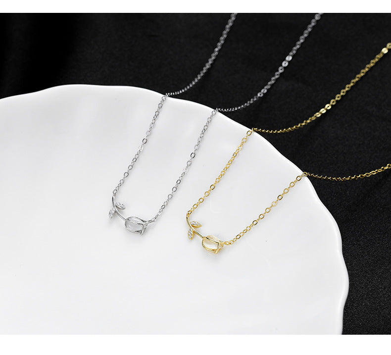 Elegant Rose Pendant Necklaces