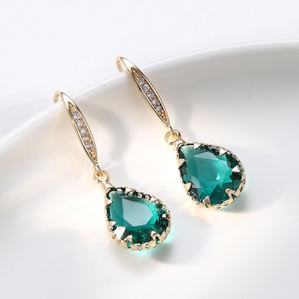 Elegant Teardrop Earrings