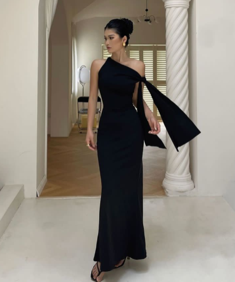 Lily One-Shoulder Maxi Gown